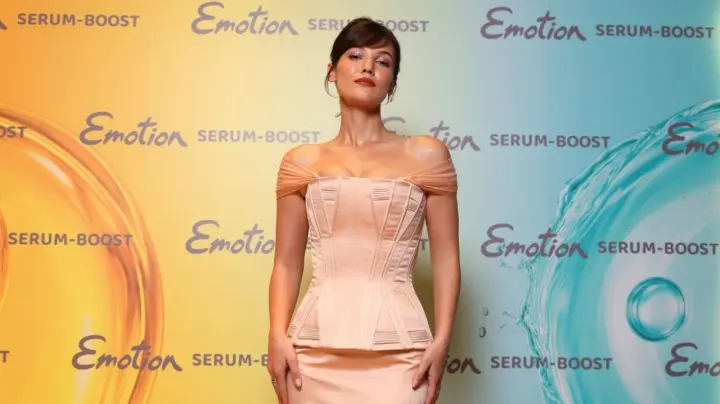 Emotion’dan Pınar Deniz’li Yeni Lansman: Serum-Boost Caring Serisi Tanıtıldı