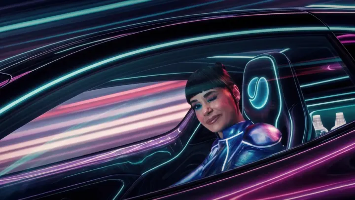 Bingo, Yeni Jet Jel Deterjanını Özgü Namal'lı Reklam Filmiyle Tanıttı