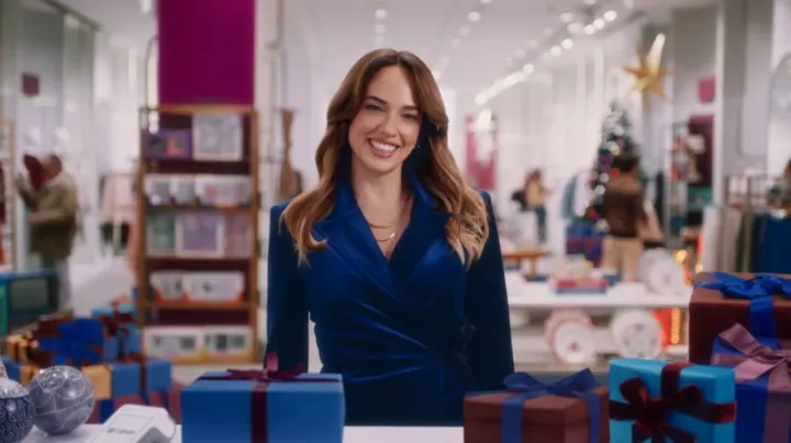 QNB Türkiye’den Yeni Yıla Özel Reklam: Seda Bakan’lı Modern Kart Tanıtımı