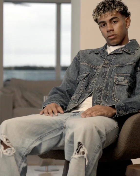 American Eagle Outfitters, Global Marka Elçiliği İçin Lamine Yamal ile Anlaştı